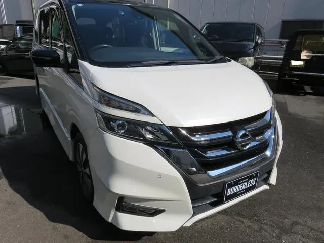 日産 セレナ
